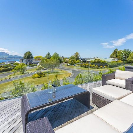 Acacia Sunrise - Taupo Villa Exterior photo