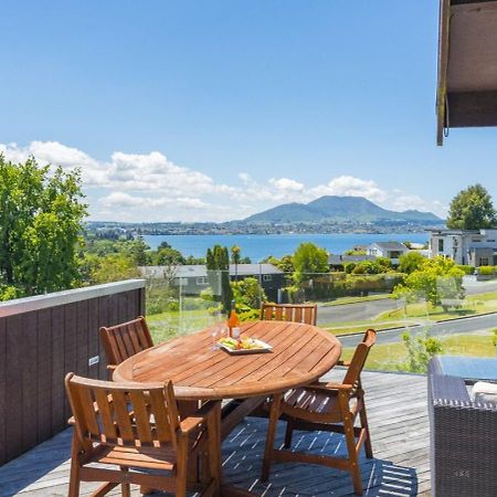Acacia Sunrise - Taupo Villa Exterior photo