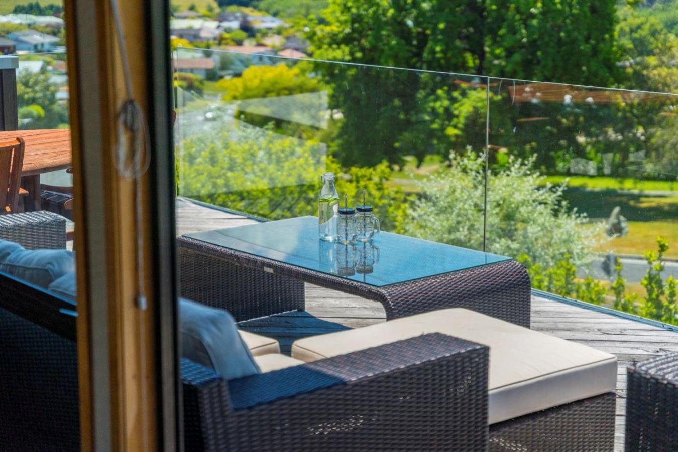 Acacia Sunrise - Taupo Villa Exterior photo